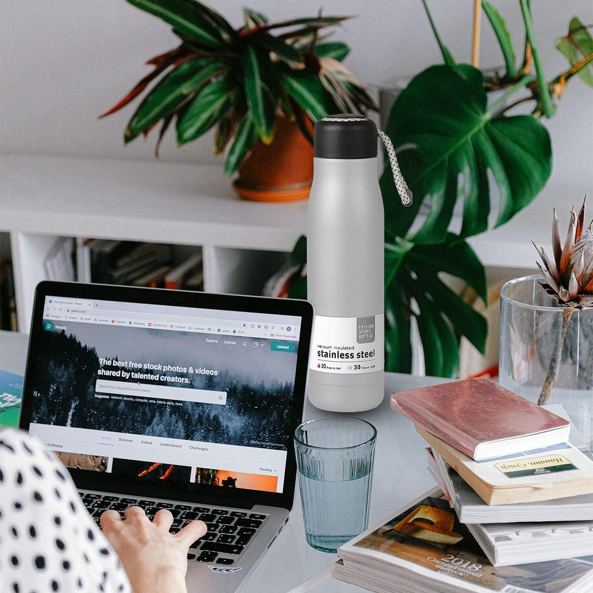 Sports Vacuum Bottle – Double Wall Stainless Steel | Leakproof & Stylish