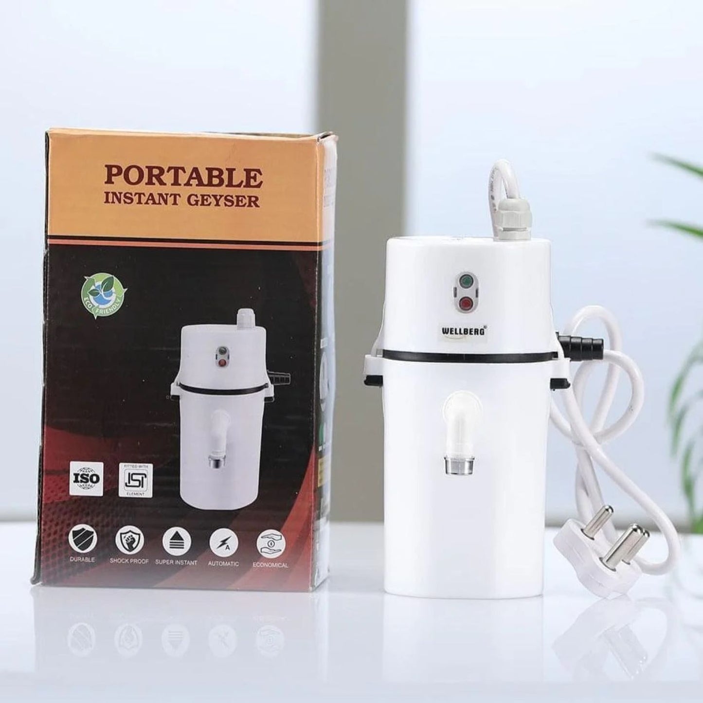 Palamu Portable Water Geyser in White, Instant Heating Water Heater with Digital Temperature Display, Compact and Energy Efficient for Kitchen and Bathroom Use